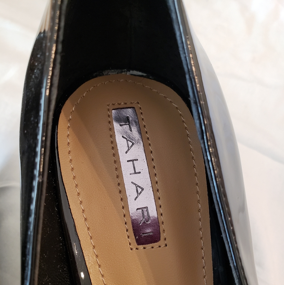 Shoes - Picture 3 of 4